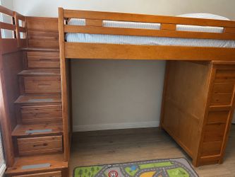 Twin and full bunkbed set