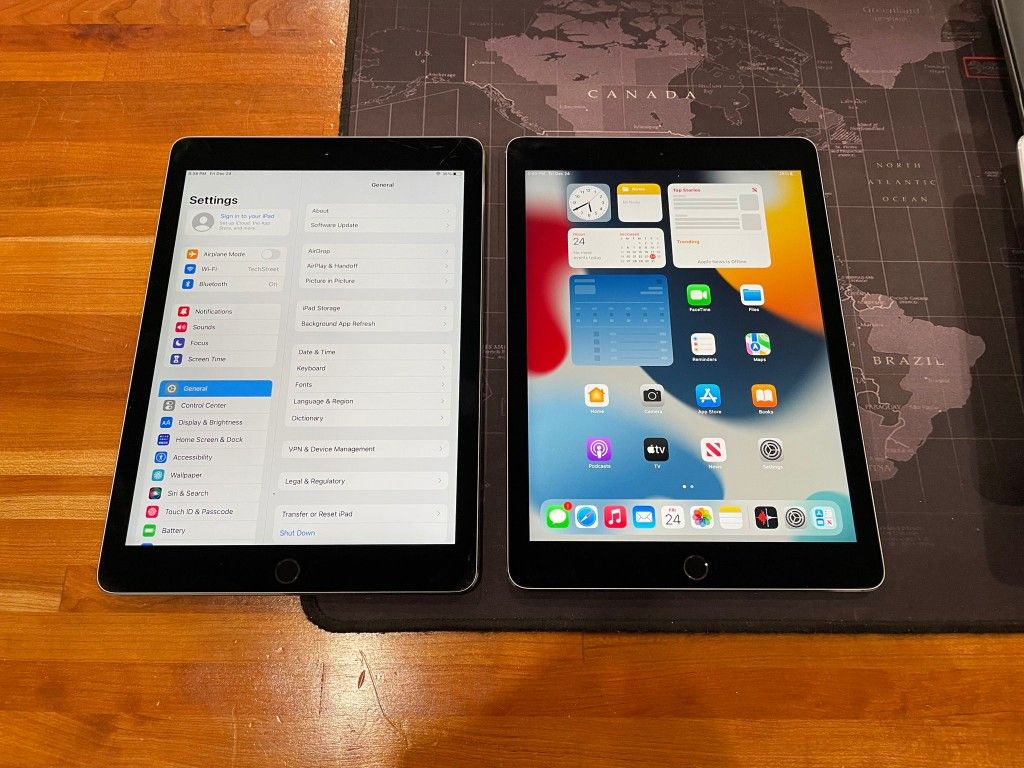 Apple iPad Air 2 128GB//64GB -Minor Crack -Fully Functional!!!!