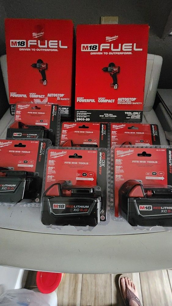 Milwaukee Tools