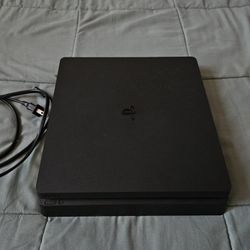 PS4 SLIM