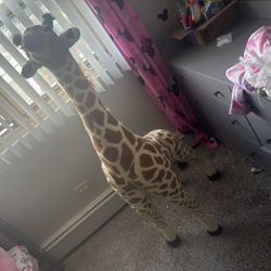 Melissa & Doug giant Giraffe