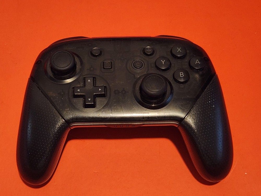 Nintendo Switch Pro Controller