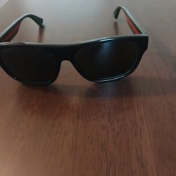 Men's Gucci Shades 