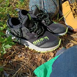 Puma Size 10 Black Green New