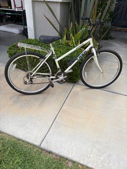 Vintage Antelope Trek 820 Mountain bike