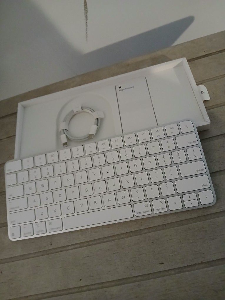 Magic Keyboard By Apple