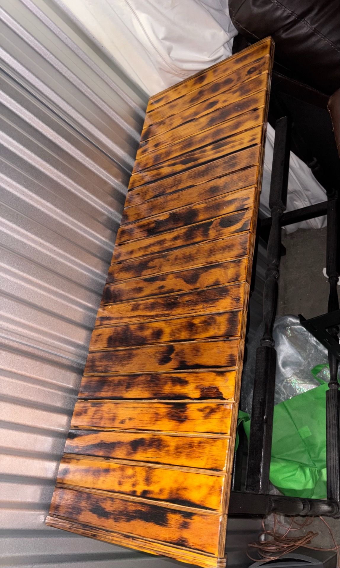 Entry way table