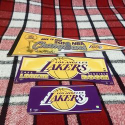 Los Ángeles Laker Banners 