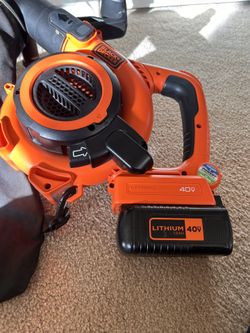 Black + Decker 40V  Max Cordless Sweeper / Vacuum ( Model LSWV36 ).