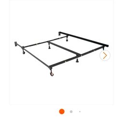 Queen bedframe