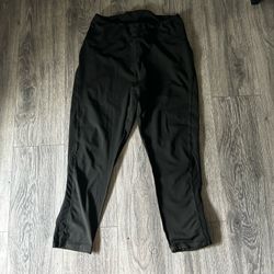 Black leggings