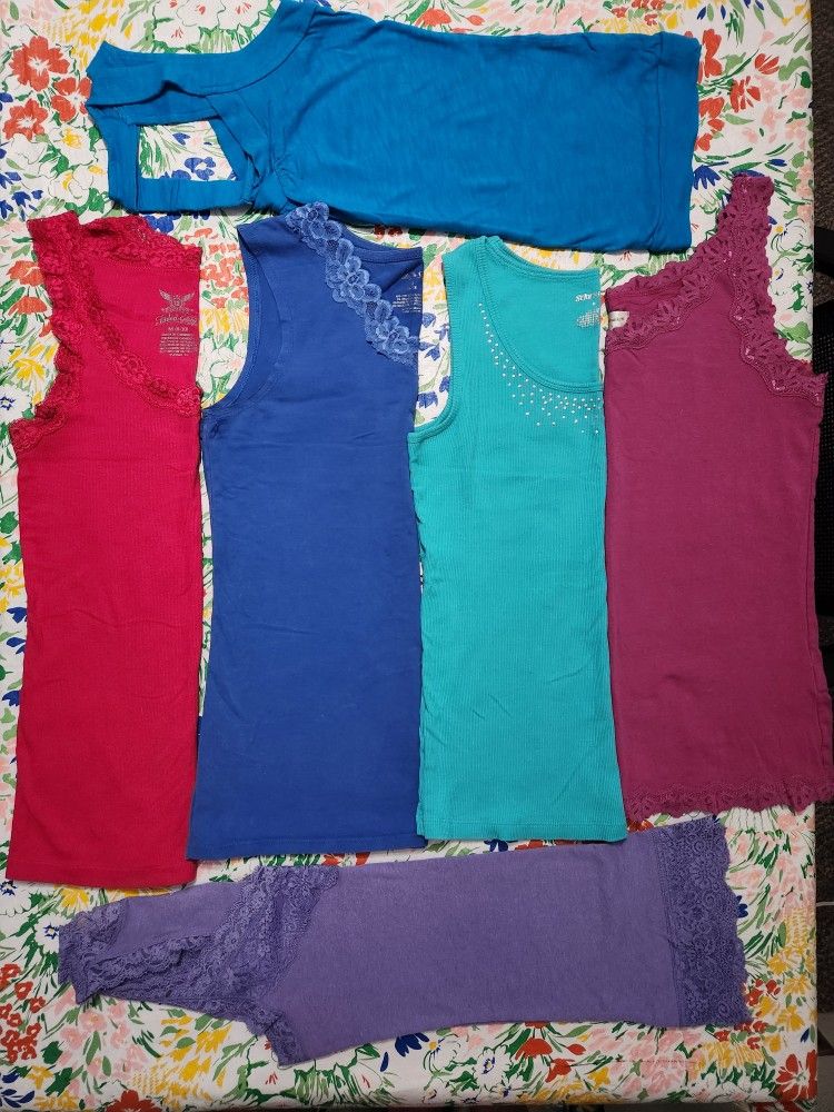 Womens Medium Tank Tops