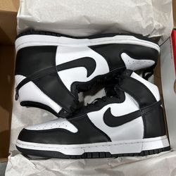 Nike Dunks