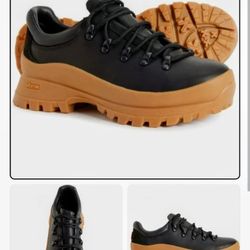 New In Box. Black Leather Merrell. Women Size 8