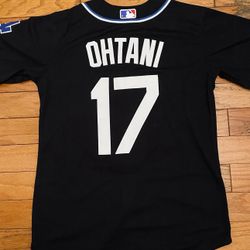 Ohtani Black Lights Out