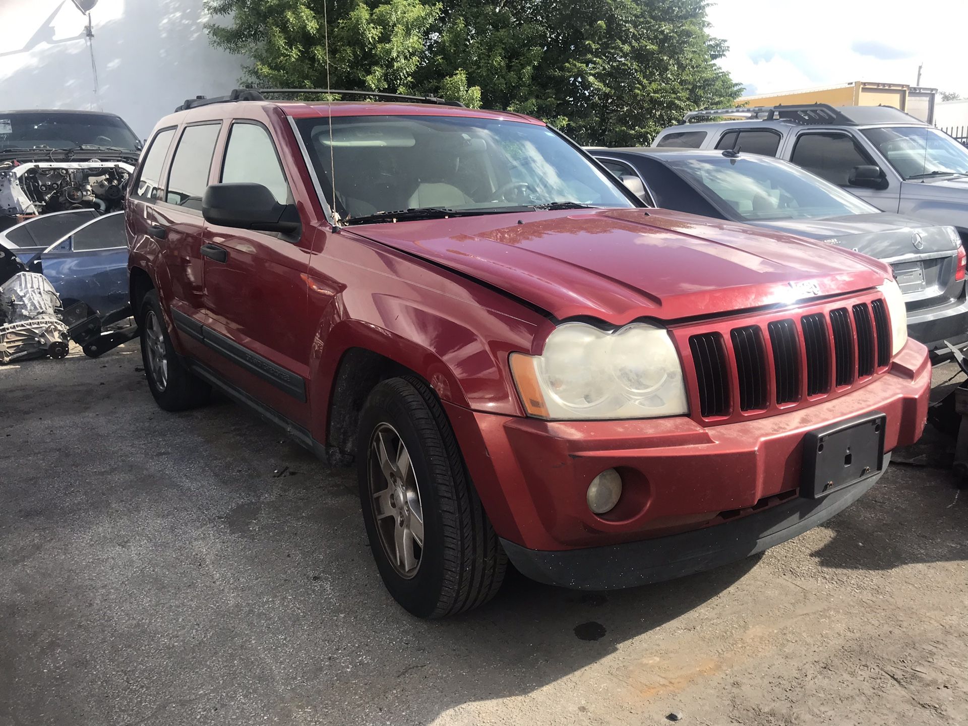 2008 Jeep Cherokee Laredo PARTING OUT PARTS ONLY