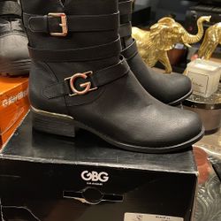 Guess 8 1/2  Boot
