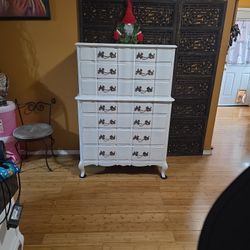 Permacraft French Provincial Highboy  Dresser   Solid Wood PICKUP ONLY 