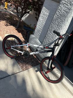 Razor 20” Freestyle BMX Bike