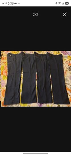 Lot of 4 navy blue uniforms, youth size 14‼️only pickup‼️