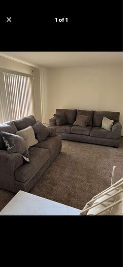 Moving nice couch set