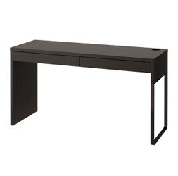 Desk and 2 office chairs