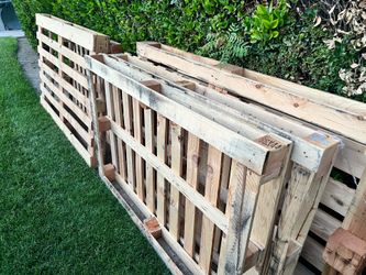 Wood Pallets