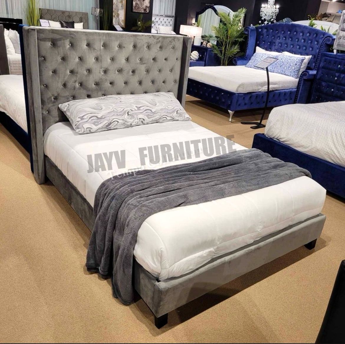 New Queen Bed Frame With Mattress 