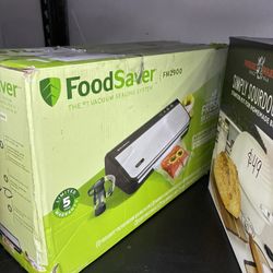FoodSaver FM2900 Vacuum Sealing System