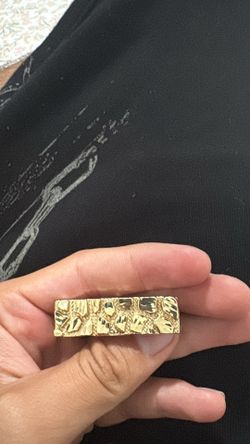 Two finger gold nugget ring TRADES