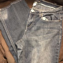 Womens’ size 14 short jeans