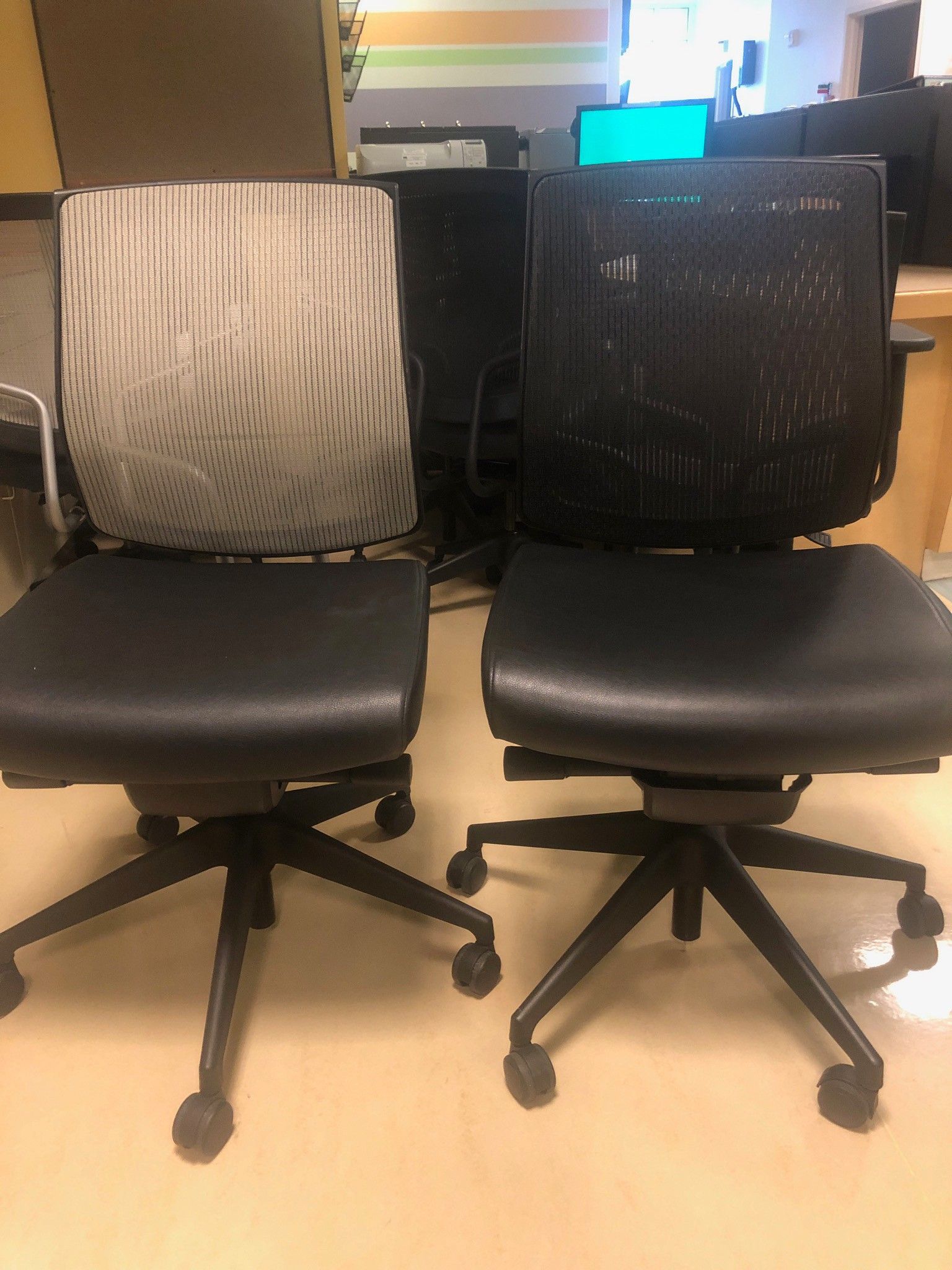 Black leather mesh back task chair (grey or black)