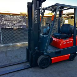 Toyota Forklift 3500 Pound Capacity