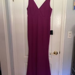 Women’s Formal Gown Magenta Size L, NWT From  Lu Lu’s