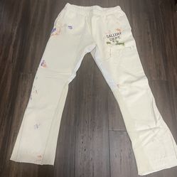 GALLERY DEPT GD PAINTED FLARE SWEATPANT- WHITE (Cream) SIZE XL