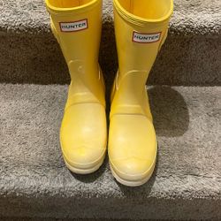 Hunter Boots Size 7 