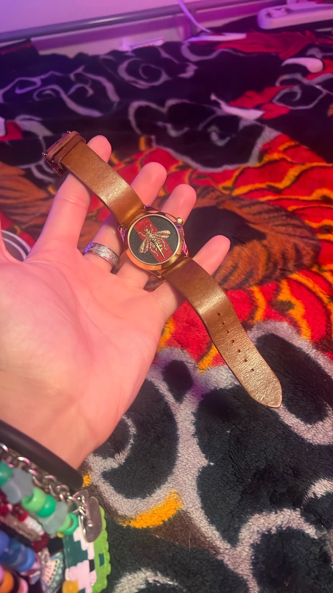 Gucci G-Timeless Bee Dial Leather Band Watch