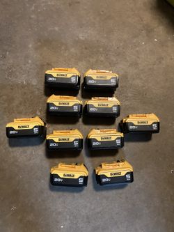 Dewalt Baterias $60 Cada Una