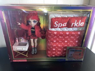 Rainbow High Ruby‘S Bedroom