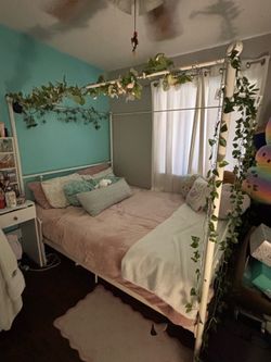 White canopy bed