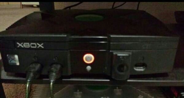 RARE Original Xbox /w Xecuter 3 chip & 500GB HDD
