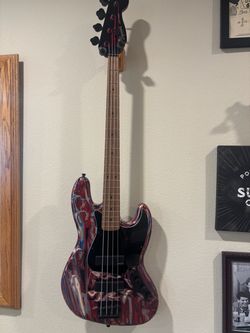 Fender squire bass