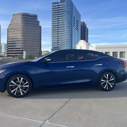 2018 Nissan maxima sv