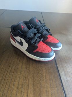 Nike Air Jordan 1 Low "Bred Toe" Youth 5