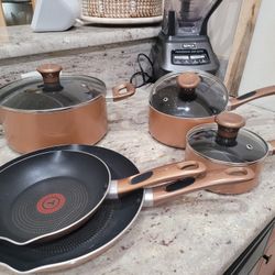 TFal Cookware Set 5piece