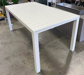New Assembled  Outdoor Aluminum Dining Table 65"-97" Adjustable Length Oversized Outdoor Table