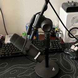 Shure SM7B microphone 