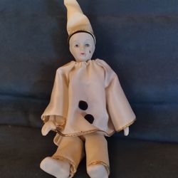 Vintage porcelain harlequin clown doll,, In excellent condition