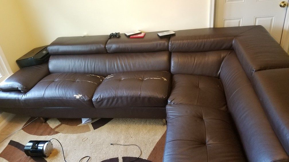 Sofa set