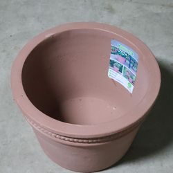 Brand New 15in Ceramic Pot/Planter